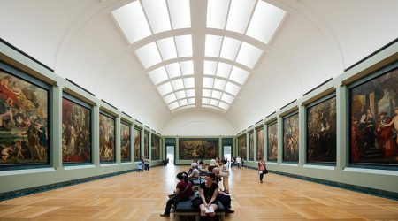 800px-Richelieu_wing_-_Louvre